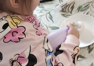 ZAJĄCZKOWE MIASTECZKO I MAGICZNE JAJO – Wielkanocne Warsztaty grupy X w Głodnie.