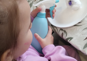 ZAJĄCZKOWE MIASTECZKO I MAGICZNE JAJO – Wielkanocne Warsztaty grupy X w Głodnie.