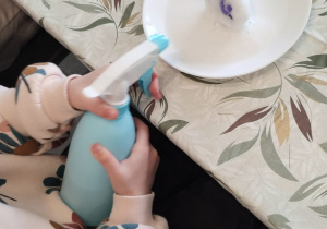 ZAJĄCZKOWE MIASTECZKO I MAGICZNE JAJO – Wielkanocne Warsztaty grupy X w Głodnie.