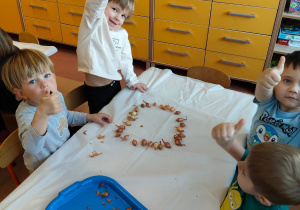 "Zielony ogródek parapetowy' - projekt edukacyjny w grupie IX