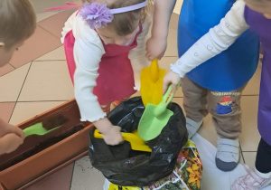 "Zielony ogródek parapetowy' - projekt edukacyjny w grupie IX