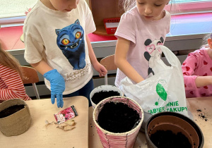 Projekt edukacyjny ,Witaj wiosno!"