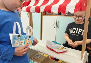 Grupa II i MISJA SKLEP! - Ogólnopolski Program Edukacyjny „Kubusiowi Przyjaciele Natury”