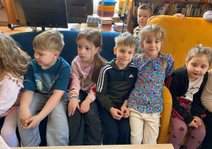 ,,Spotkanie z Książką” – Wycieczka do Biblioteki grupy IV i V