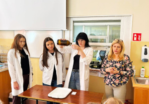 Wycieczka do Wielkopolskiego Samorządowego Centrum Kształcenia Zawodowego i Ustawicznego "Medyk" w Koninie- gr. XI i XII