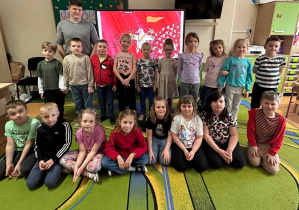 Wojewódzki Program Edukacyjny "Mamo, tato- co Wy na to?"-gr.IV,V,VI