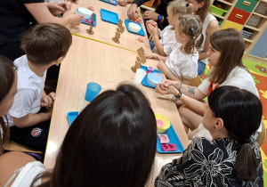 Rodzinne Warsztaty z KidsLab w grupie V