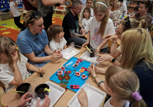 Rodzinne Warsztaty z KidsLab w grupie V