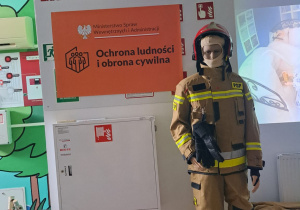 Wycieczka do Jednostki Ratowniczo - Gaśniczej nr 2 w Koninie - grupa IX