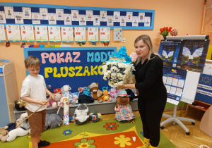 ,,Pokaz Mody Pluszaków w Dniu Dziecka”- grupa V