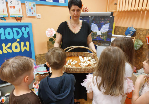 ,,Pokaz Mody Pluszaków w Dniu Dziecka”- grupa V
