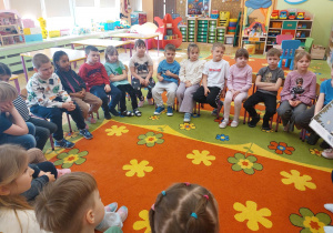 Projekt edukacyjno – czytelniczy ,,Lubimy czytać” pod hasłem ,,Książka przyjacielem dziecka” z udziałem rodziców grupy V
