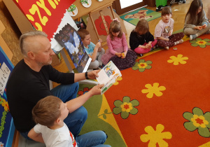 Projekt edukacyjno – czytelniczy ,,Lubimy czytać” pod hasłem ,,Książka przyjacielem dziecka” z udziałem rodziców grupy V