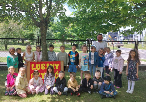 Projekt edukacyjno – czytelniczy ,,Lubimy czytać” pod hasłem ,,Książka przyjacielem dziecka” z udziałem rodziców grupy V