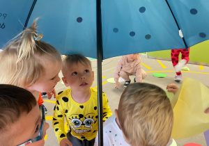 Kropka ruszyła w świat… a my razem z nią! Dzień Kropki w grupie I