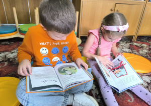 Świętujemy Międzynarodowy Dzień Kropki z filią „Medyczną” MBP w Koninie – gr. XI