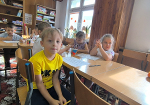 Świętujemy Międzynarodowy Dzień Kropki z filią „Medyczną” MBP w Koninie – gr. XI
