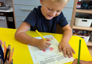 "Jestem ważny, jestem wyjątkowy, jestem niepowtarzalny!" - Dzień Kropki w gr. X