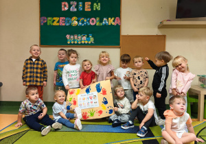 Maluszki z grupy II świętują Ogólnopolski Dzień Przedszkolaka!