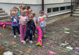 Maluszki z grupy II świętują Ogólnopolski Dzień Przedszkolaka!