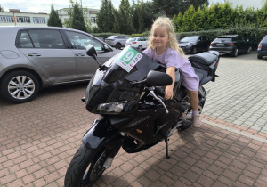 „Brrruum! Cała naprzód ku nowej przygodzie…!”- czyli wizyta tatusia Antosi z gr. XI i jego fascynująca pasja do motorów