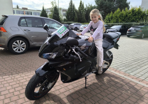 „Brrruum! Cała naprzód ku nowej przygodzie…!”- czyli wizyta tatusia Antosi z gr. XI i jego fascynująca pasja do motorów
