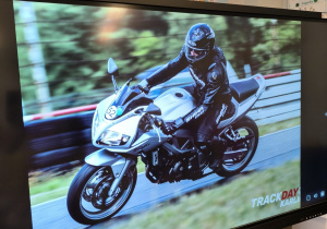 „Brrruum! Cała naprzód ku nowej przygodzie…!”- czyli wizyta tatusia Antosi z gr. XI i jego fascynująca pasja do motorów