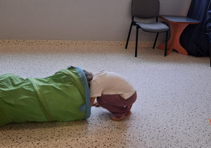 "Razem raźniej, razem weselej..." Spotkanie integrujące dzieci z grup VIII i IX z uczennicami SP 15 ze Szkolnego Klubu Wolontariatu.
