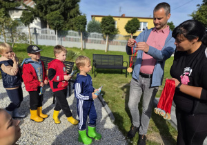 Jesienna gra terenowa na Dzień Chłopaka w grupie IX