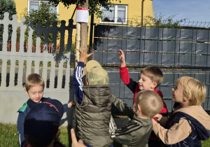 Jesienna gra terenowa na Dzień Chłopaka w grupie IX