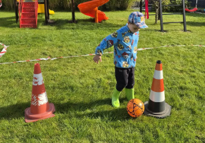 Jesienna gra terenowa na Dzień Chłopaka w grupie IX