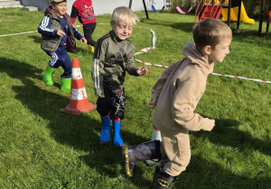 Jesienna gra terenowa na Dzień Chłopaka w grupie IX