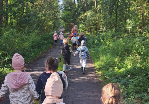 „Leśna Przygoda z okazji Dnia Chłopaka” - Wyjazd grupy VIII do Nadleśnictwa w Grodźcu