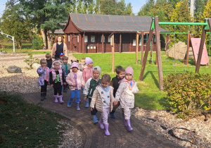„Leśna Przygoda z okazji Dnia Chłopaka” - Wyjazd grupy VIII do Nadleśnictwa w Grodźcu
