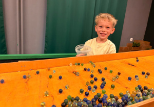 Dzień Chłopca w gr. X cz. 2 - SOWA- Strefa Odkrywania, Wyobraźni i Aktywności I Mikroskala
