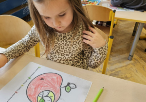 "Jesienią, jesienią jabłuszka się rumienią"- grupa IV