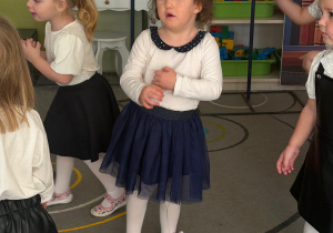 Już od dzisiaj przyrzekamy, że przedszkole pokochamy! Pasowanie na przedszkolaka w grupie I