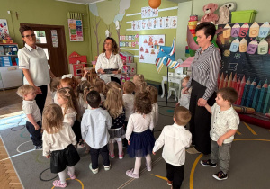 Już od dzisiaj przyrzekamy, że przedszkole pokochamy! Pasowanie na przedszkolaka w grupie I