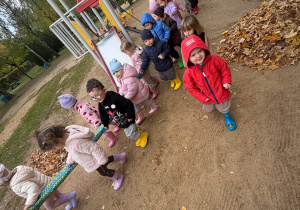 Projekt edukacyjny „Jesień i Maluszki” – grupa I