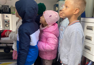 Spotkanie z Ratownikiem medycznym i pokaz karetki