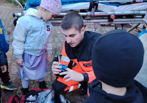 Spotkanie z Ratownikiem medycznym i pokaz karetki