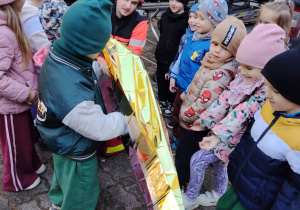 Spotkanie z Ratownikiem medycznym i pokaz karetki