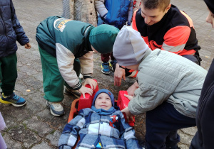 Spotkanie z Ratownikiem medycznym i pokaz karetki