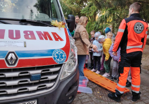 Spotkanie z Ratownikiem medycznym i pokaz karetki