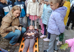 Spotkanie z Ratownikiem medycznym i pokaz karetki