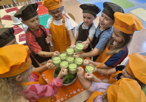 Z JESIENIĄ ZA PAN BRAT – projekt edukacyjny w grupie IX