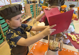 Z JESIENIĄ ZA PAN BRAT – projekt edukacyjny w grupie IX
