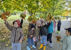 Z JESIENIĄ ZA PAN BRAT – projekt edukacyjny w grupie IX