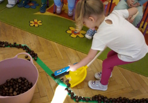 "Jesień zmysłami maluszków"– innowacja pedagogiczna w grupie III