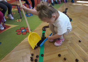 "Jesień zmysłami maluszków"– innowacja pedagogiczna w grupie III